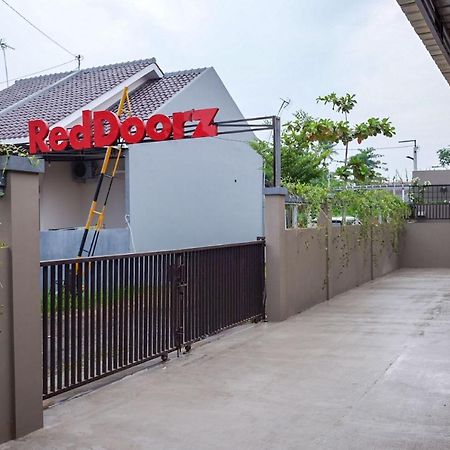 Hotel Reddoorz Syariah Near Exit Tol Pemalang Comal 2 Exteriér fotografie